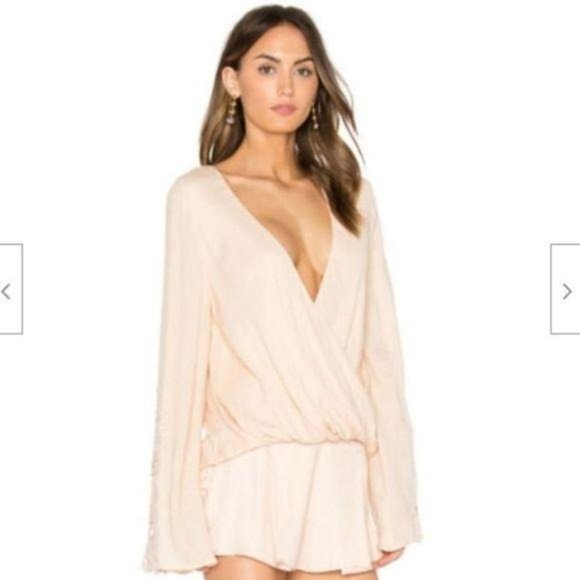 The Jetset Diaries Hyacinth Top Revolve in Blossom - Picture 2 of 12